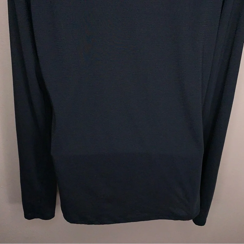 Small Under Armour Black Activewear Jacket Lightweight Stretch Lightweight
